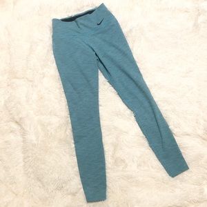 Nike Dri-Fit Luxe Leggings EUC Size Small
